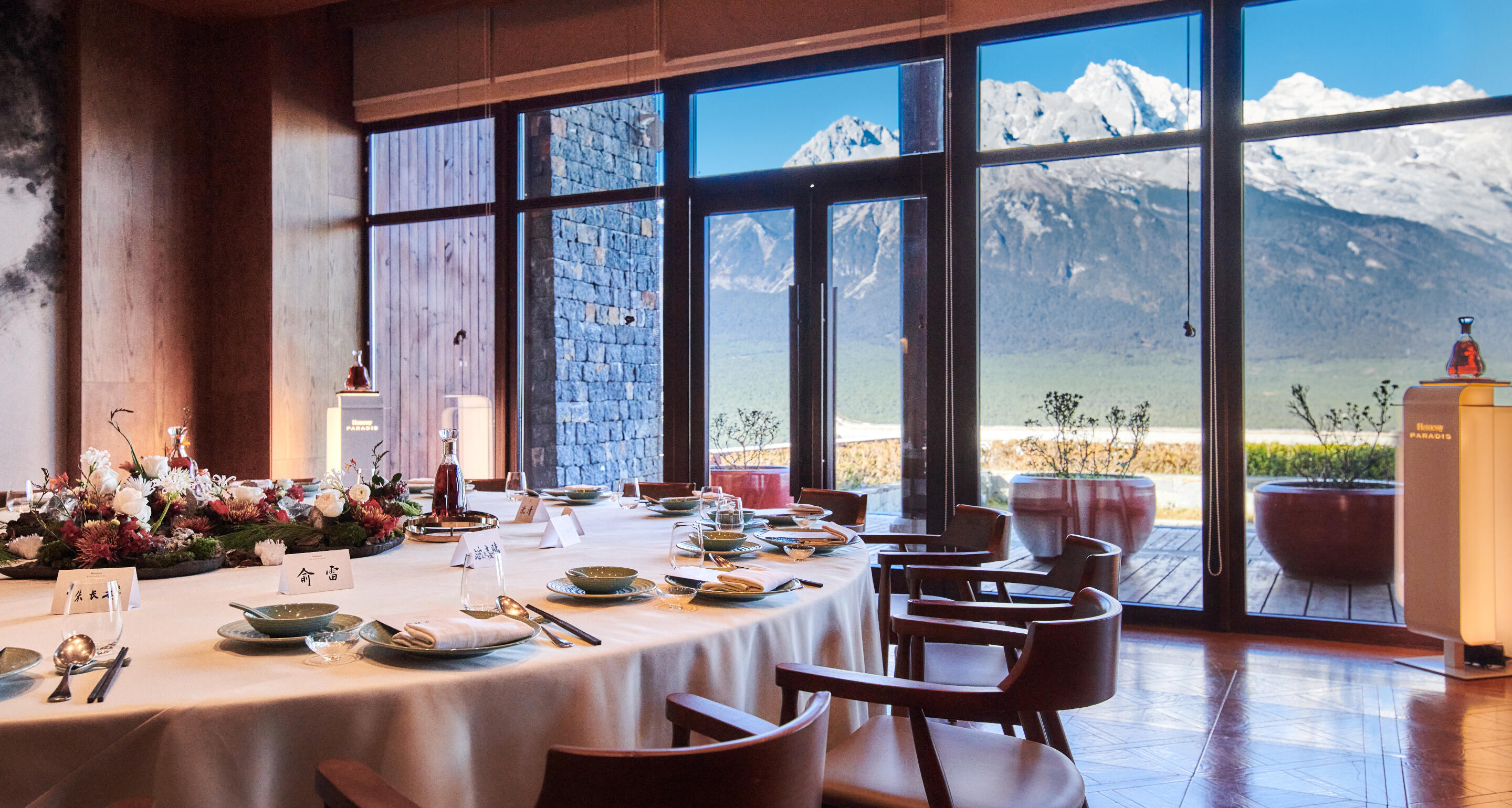 Lijiang boasts spectacular natural scenery