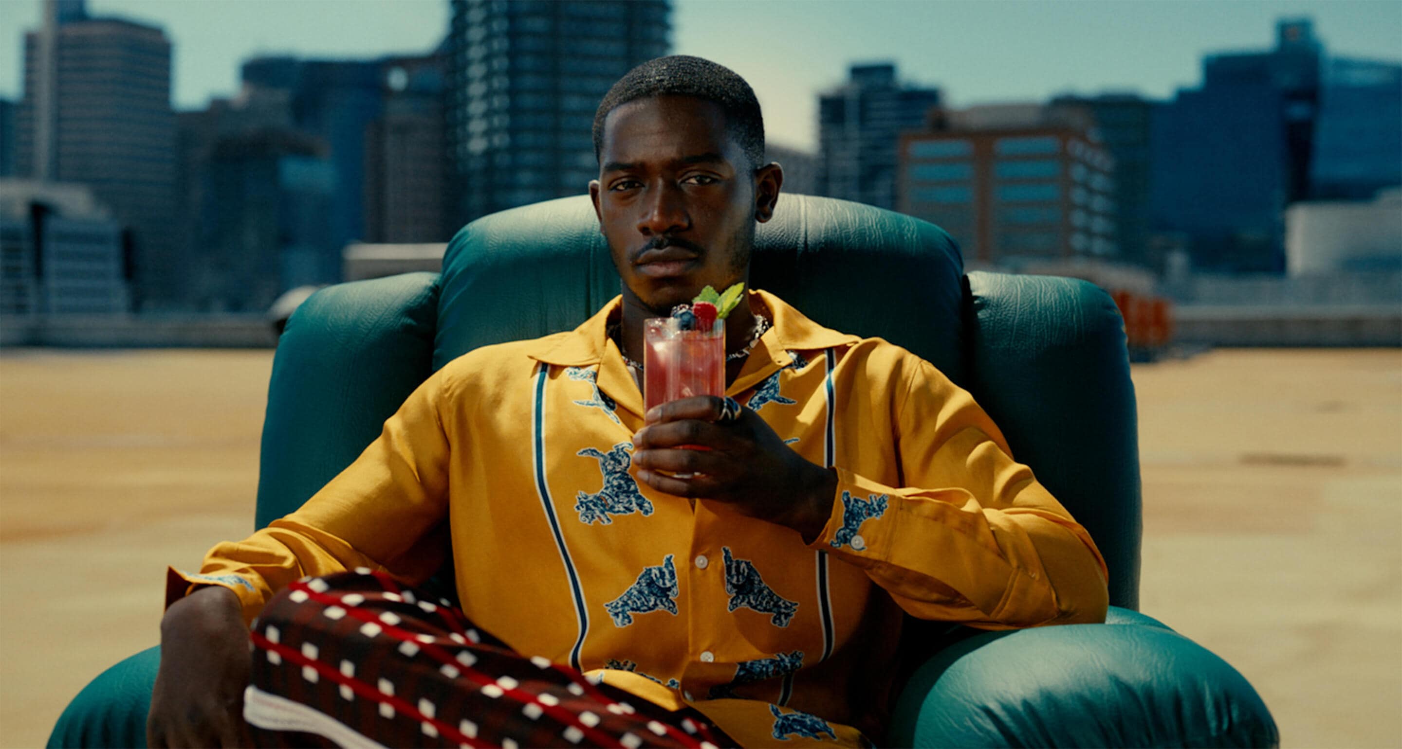 vs_made_for_more_drinkability_massage