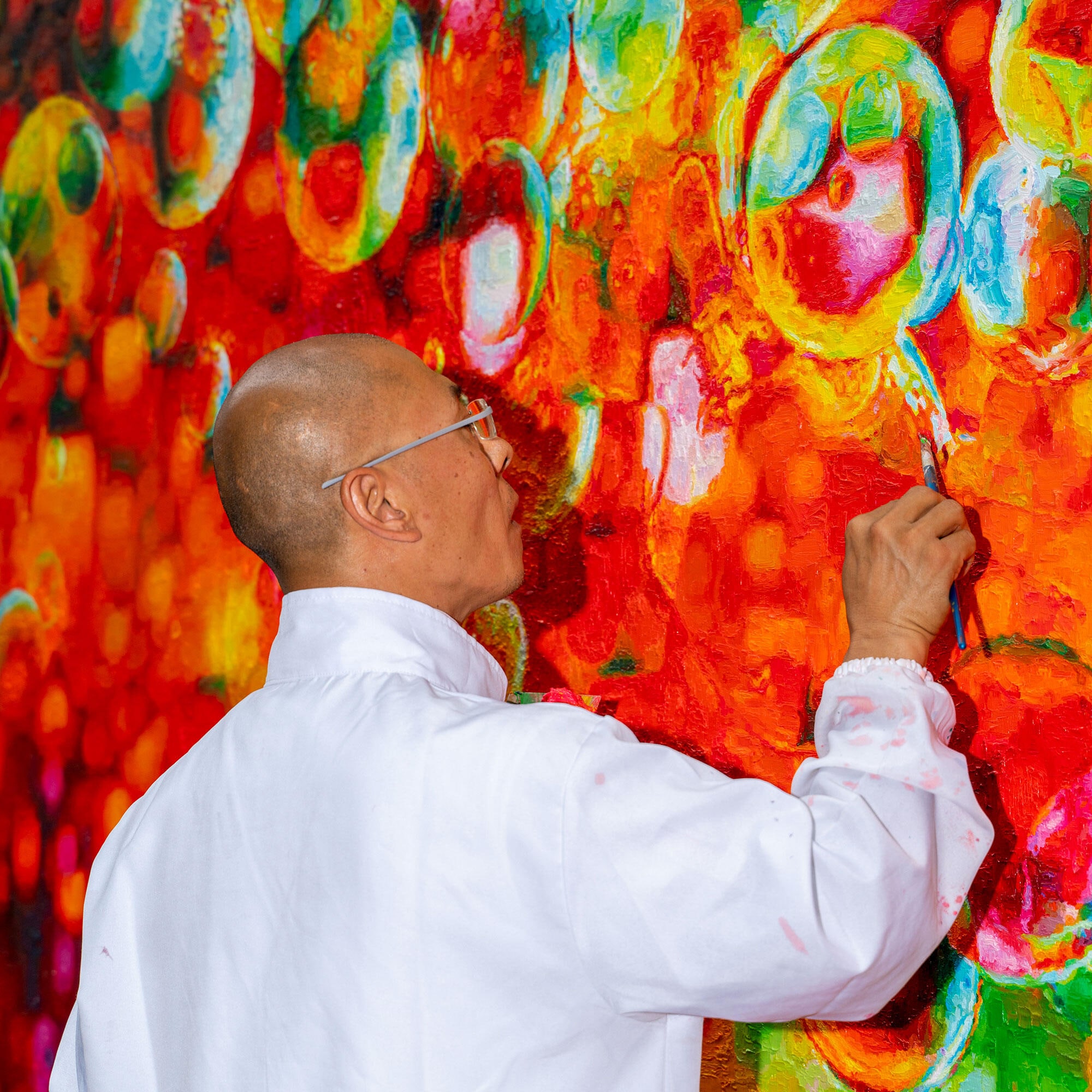 ZHANG HUAN'S ' EXPRESSION