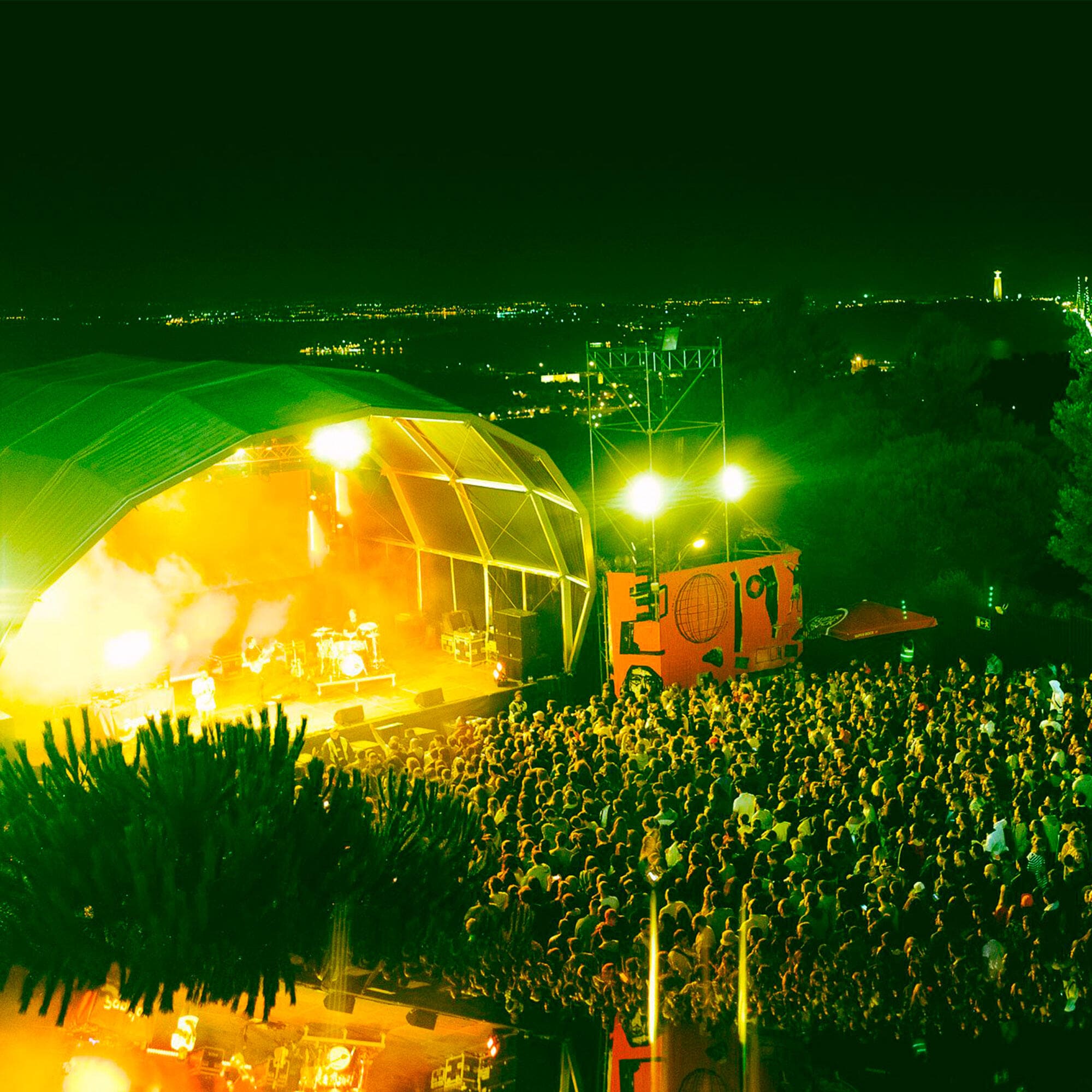 Writing in the Margins - Hennessy