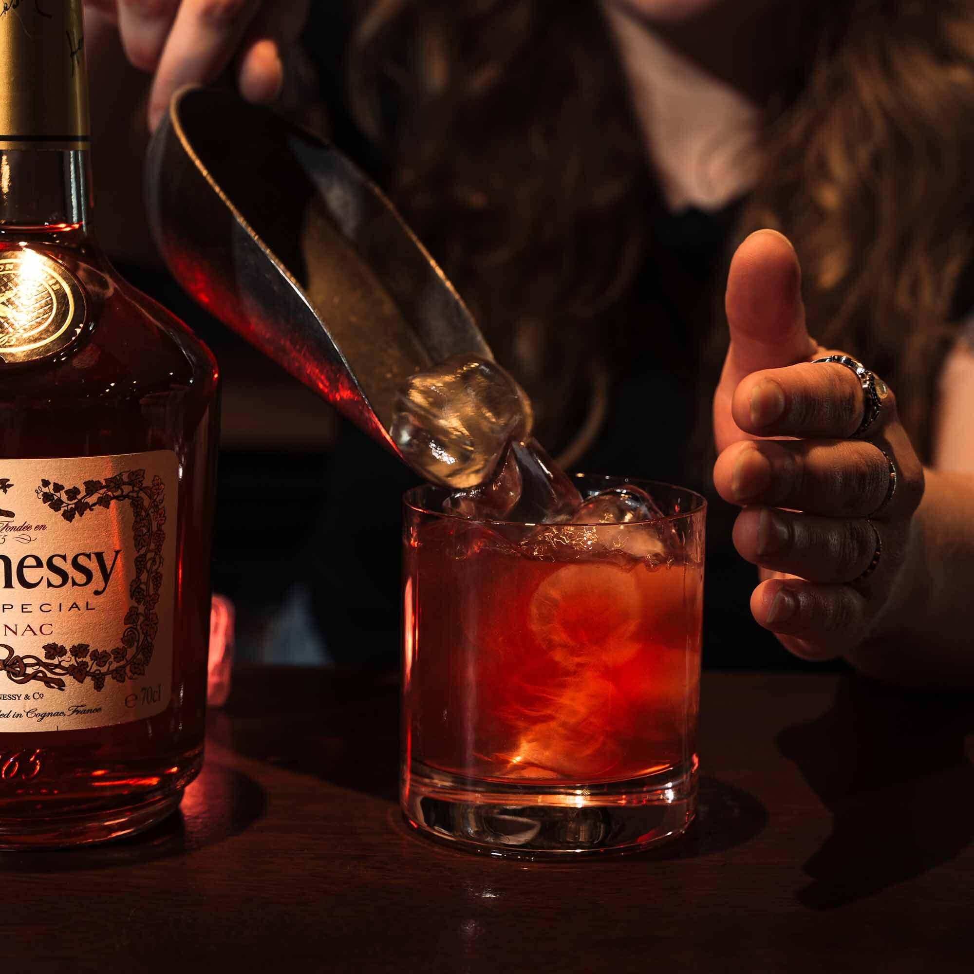 Hannah Ferrin Ulster Sports Club Hennessy V.S 