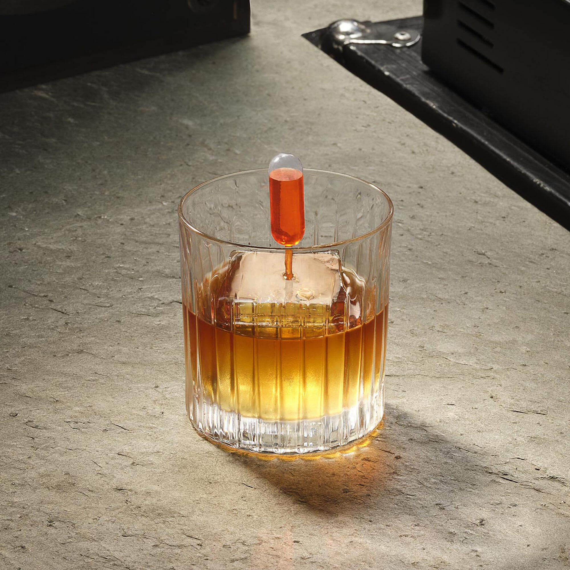 HENNESSY-NAS-LIMITED-EDITION-HIPHOP50-BD-BITTER-BEATS-2-COCKTAIL