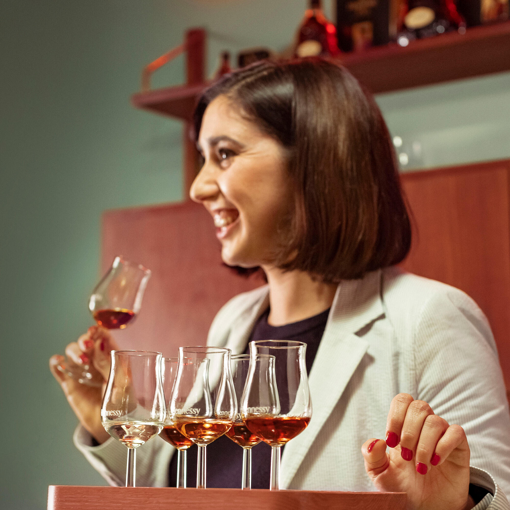 Guided tasting of Hennessy X.O by one of our guides